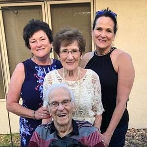 Meet your Posher, Raya